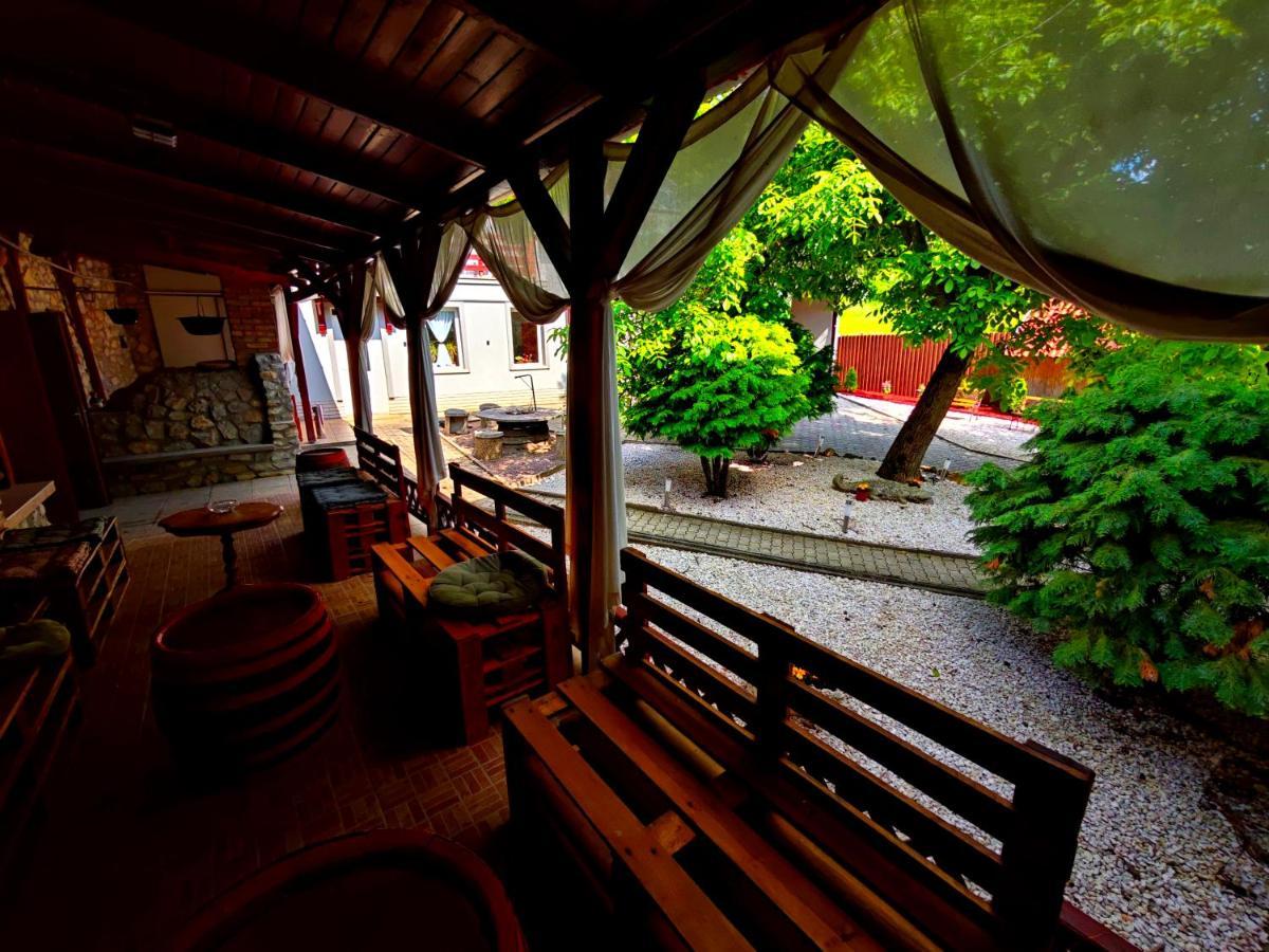 艾格扎洛克Zoeld Sziget Wellness住宿加早餐旅馆 外观 照片